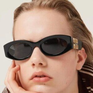 Miu Miu Sunglasses - Black - SMU 11W - Hand Made In Italy